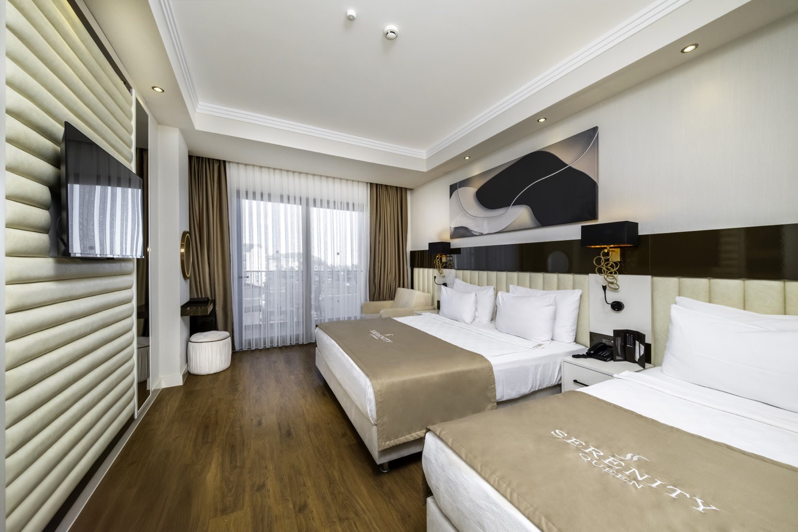 Deluxe Landblickzimmer im Serenity Queen Hotel