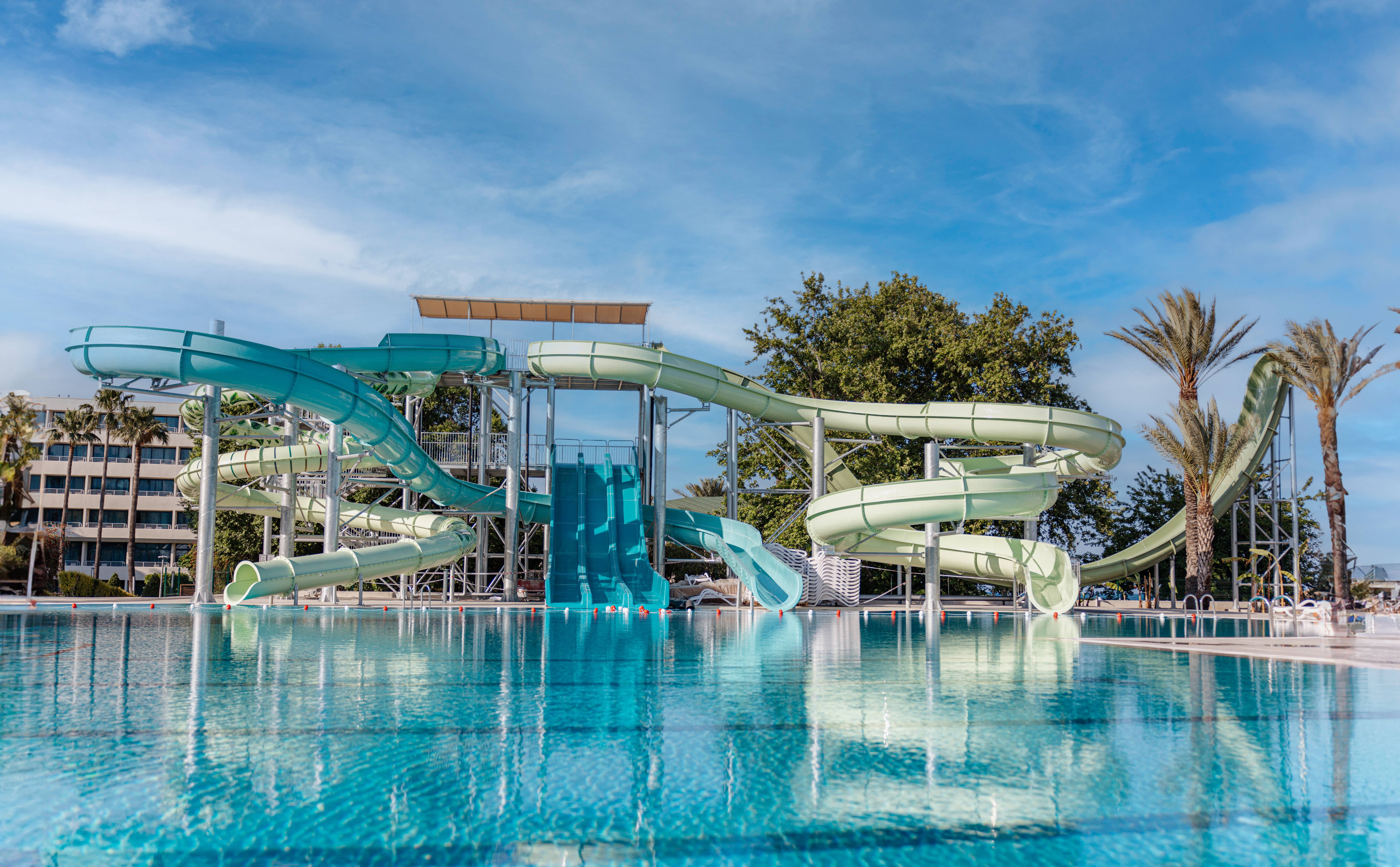 Aquapark mit Wasserrutschen im Mirage Park Resort