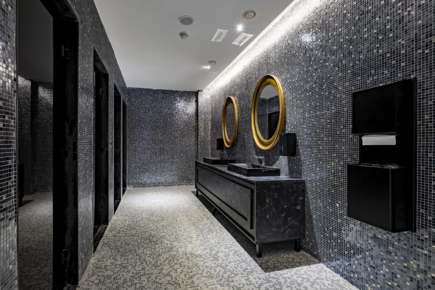 Rubi Platinum Sign – Resortbereich