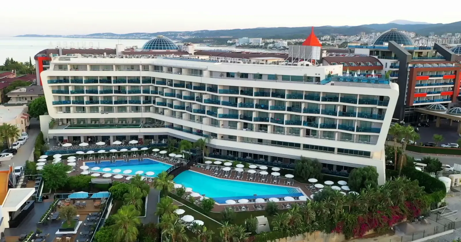 Selene Beach & Spa Hotel in Avsallar – Hotelanlage